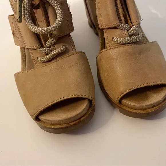 Sorel Joanie Camel Tan Leather Wedge Heel Sandals Casual Outdoor - Picture 14 of 15